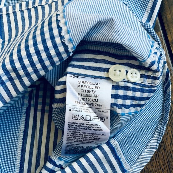 GAP Boys’ Mixed-Plaid Button-Down Shirt - Picture 5 of 6